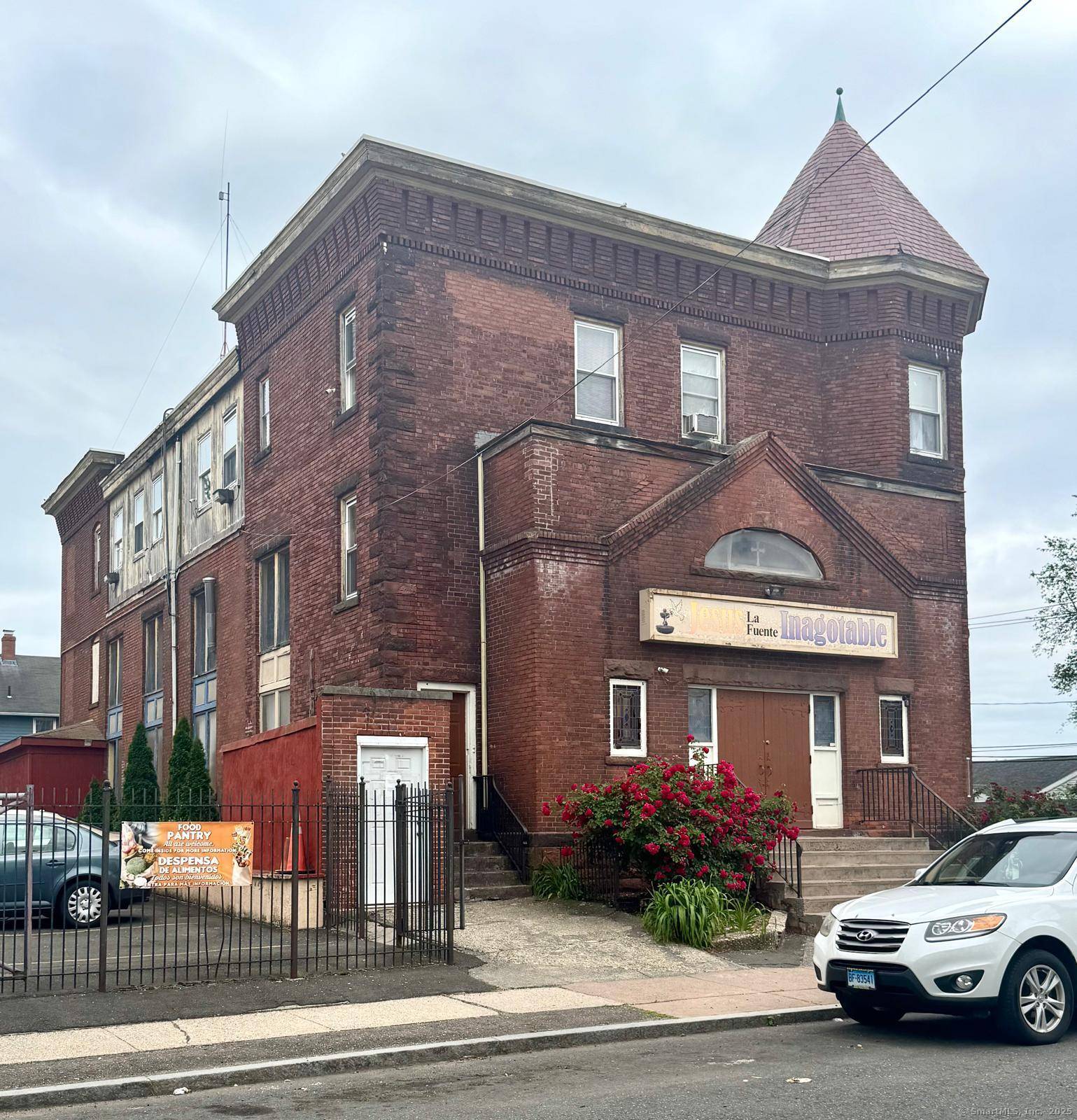 Exciting Mixed Use Opportunity in Hartford !
