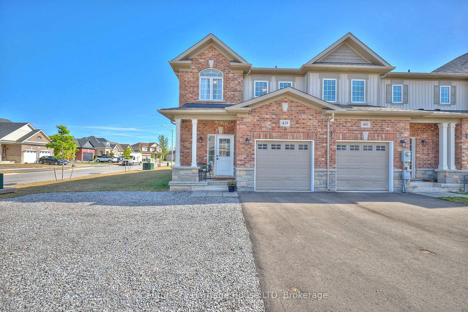 Spacious 3 1 Bedroom End Unit Townhouse with In Law Suite.