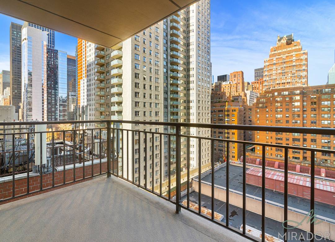 Beautifully renovated north facing 2 bedroom with 2 bathrooms and a private balcony at New York Tower.