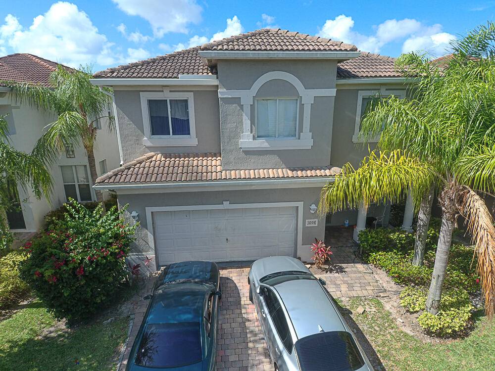 Perfect for Investers ! Tenant in place 3400 month Through Feb 2026.