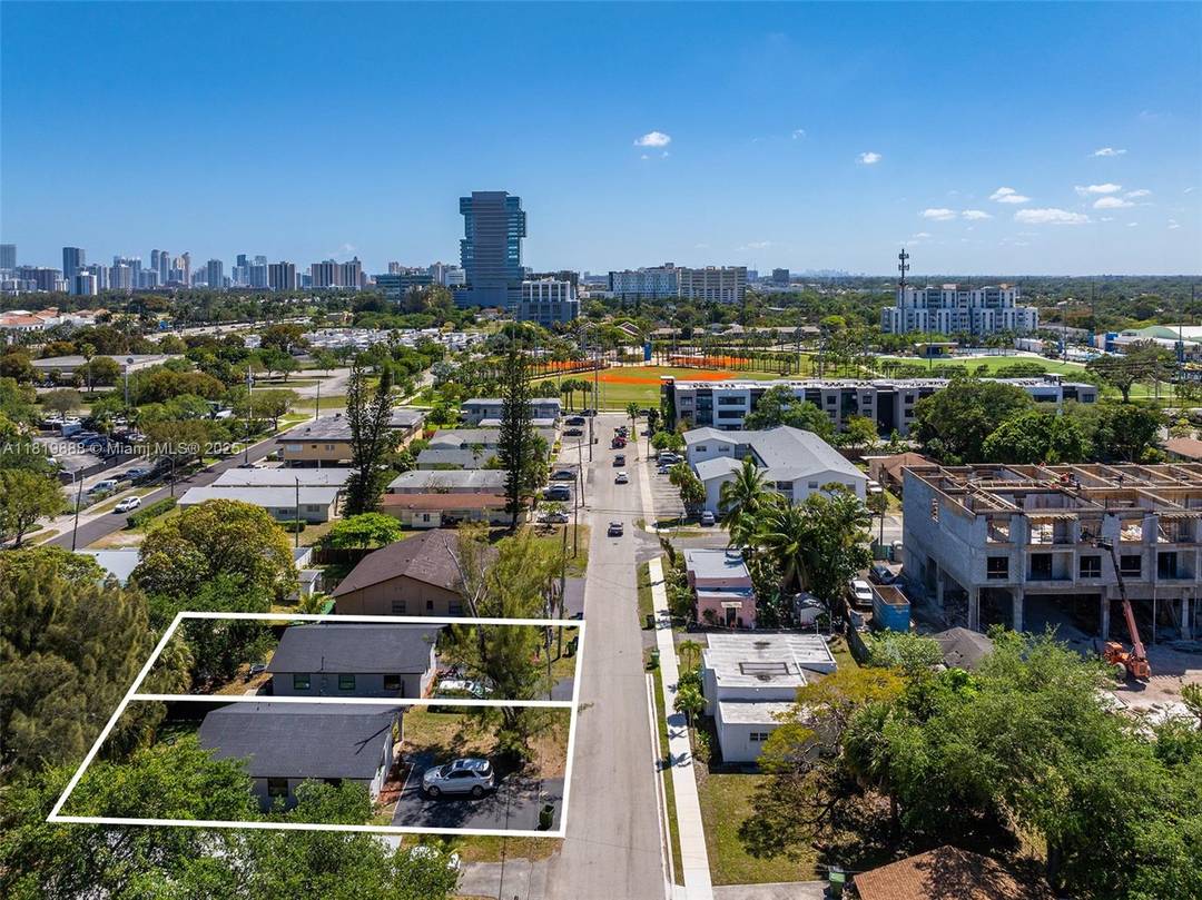 An exceptional opportunity to acquire two side by side lots totaling 10, 100 SF in the heart of Hallandale Beach s Central RAC zoning district ideal for condos, townhomes, or ...