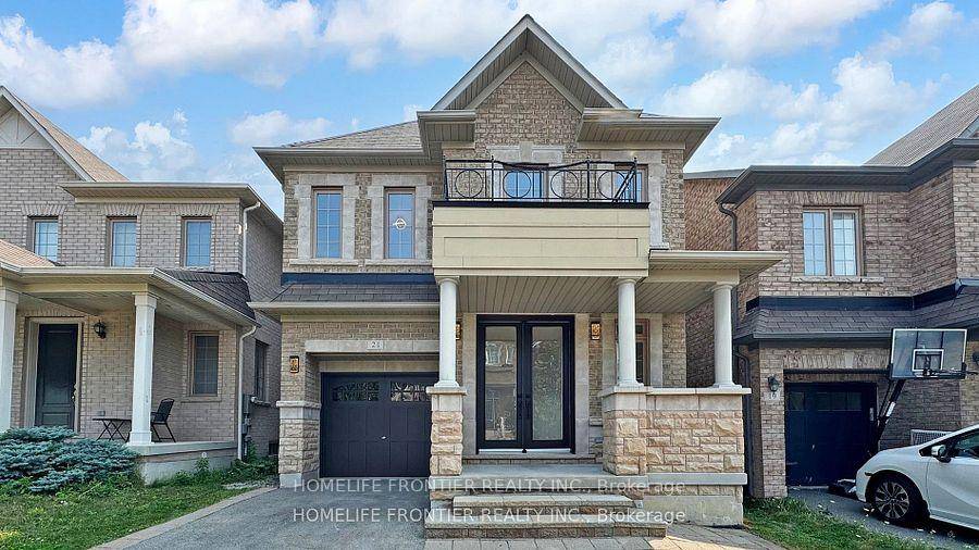 Welcome to this stunning, stone stucco elevation detached home in a prime location !