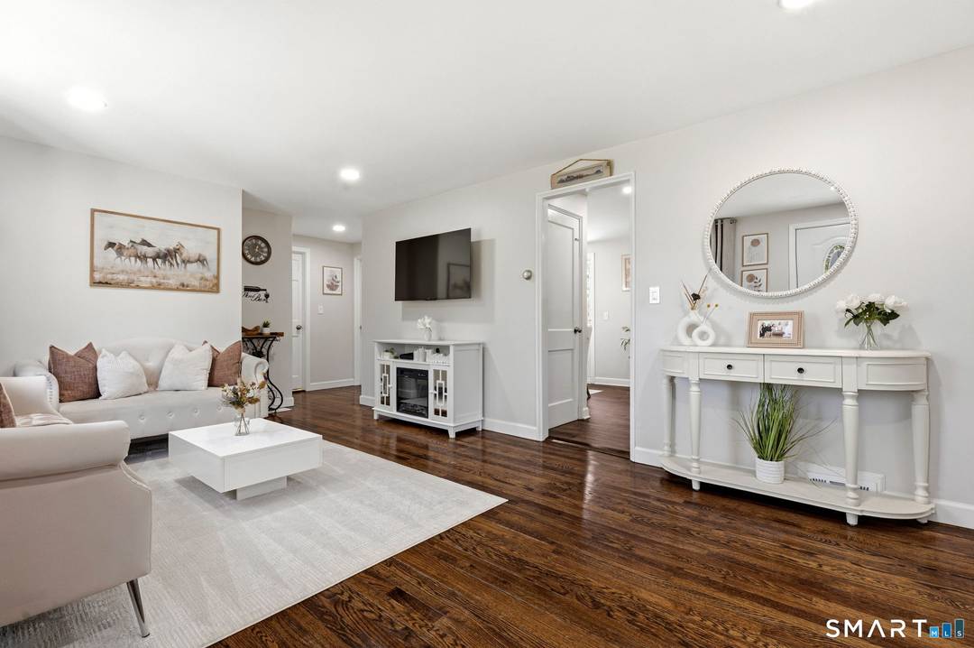 Updated Home in Prime Norwalk Location !