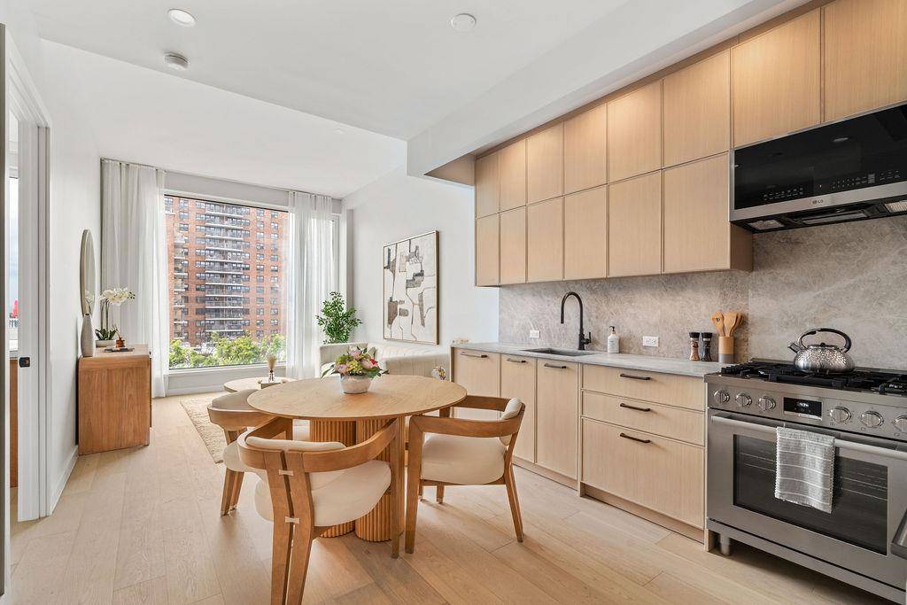Welcome to Residence 5A at The Slope on Fifth, a stunning one bedroom, one bathroom condominium that offers an unparalleled living experience in the iconic Park Slope, Brooklyn with sweeping ...
