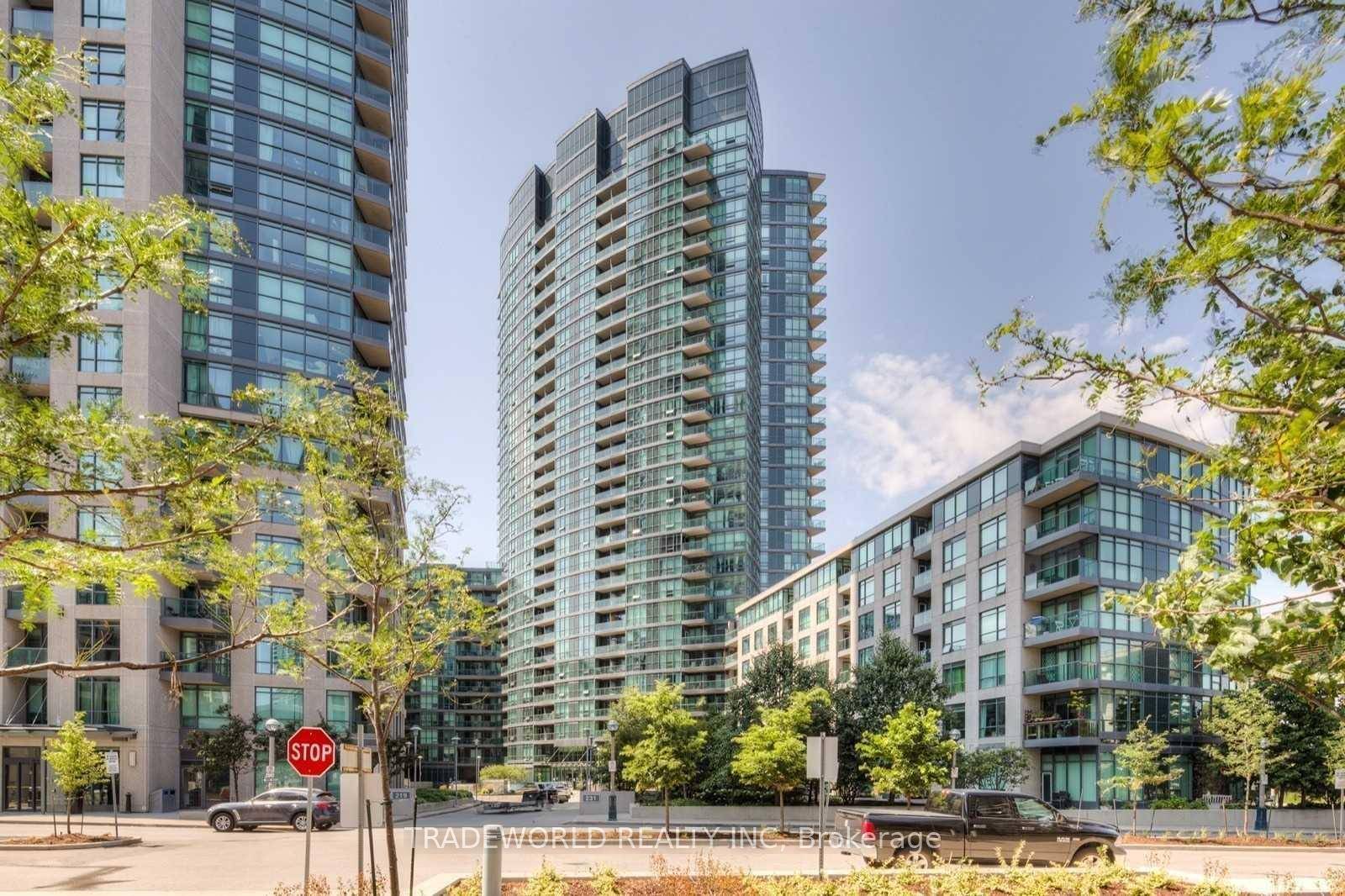 Great Lake View Luxury Condo Large 1 Bedroom With Den Parking Underground Steps To All Amenities, Cne, Harbourfront, National Yacht Club, Ontario Place, Rogers Center Spa Like Facilities Including Indoor ...