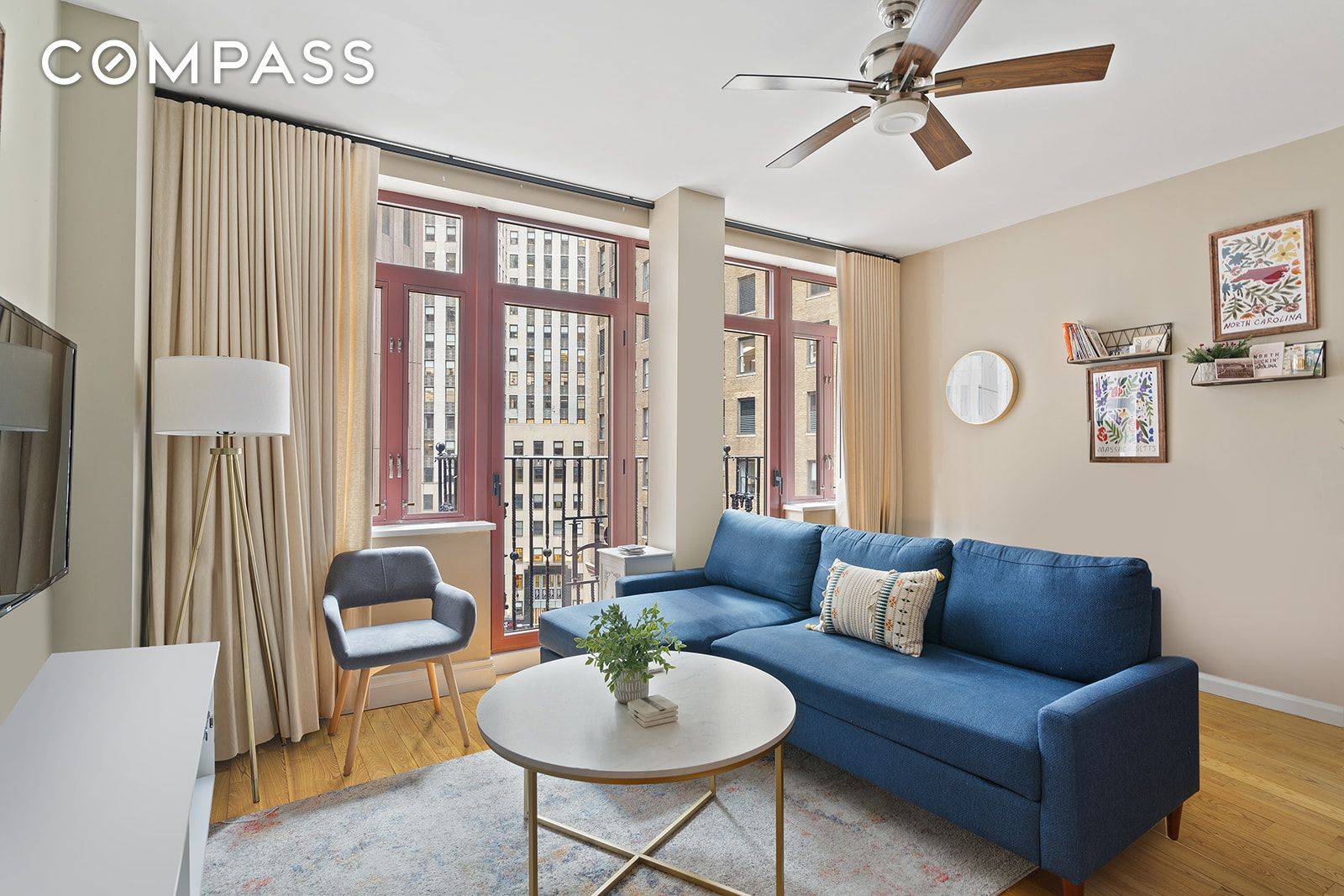 Residence 7C is a one bedroom apartment in the heart of the Financial District.