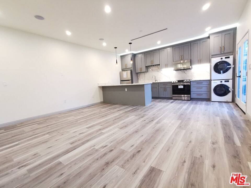 9008 Cresta DR 2.0 Beverlywood LA