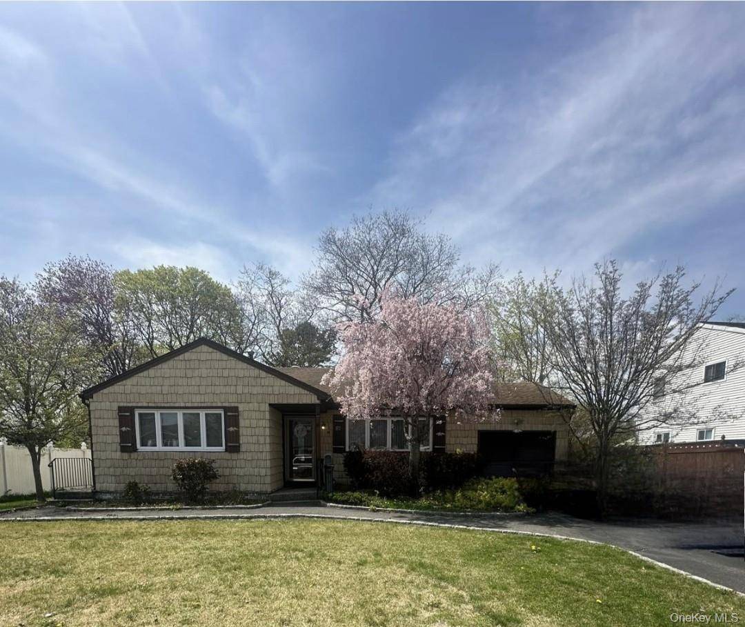 Welcome to 28 Glenda Drive the perfect blend of comfort, style, and convenience !