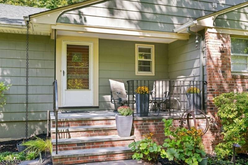 Welcome Home ! This gracious ranch style residence sits in one of the most sought after neighborhoods in town.