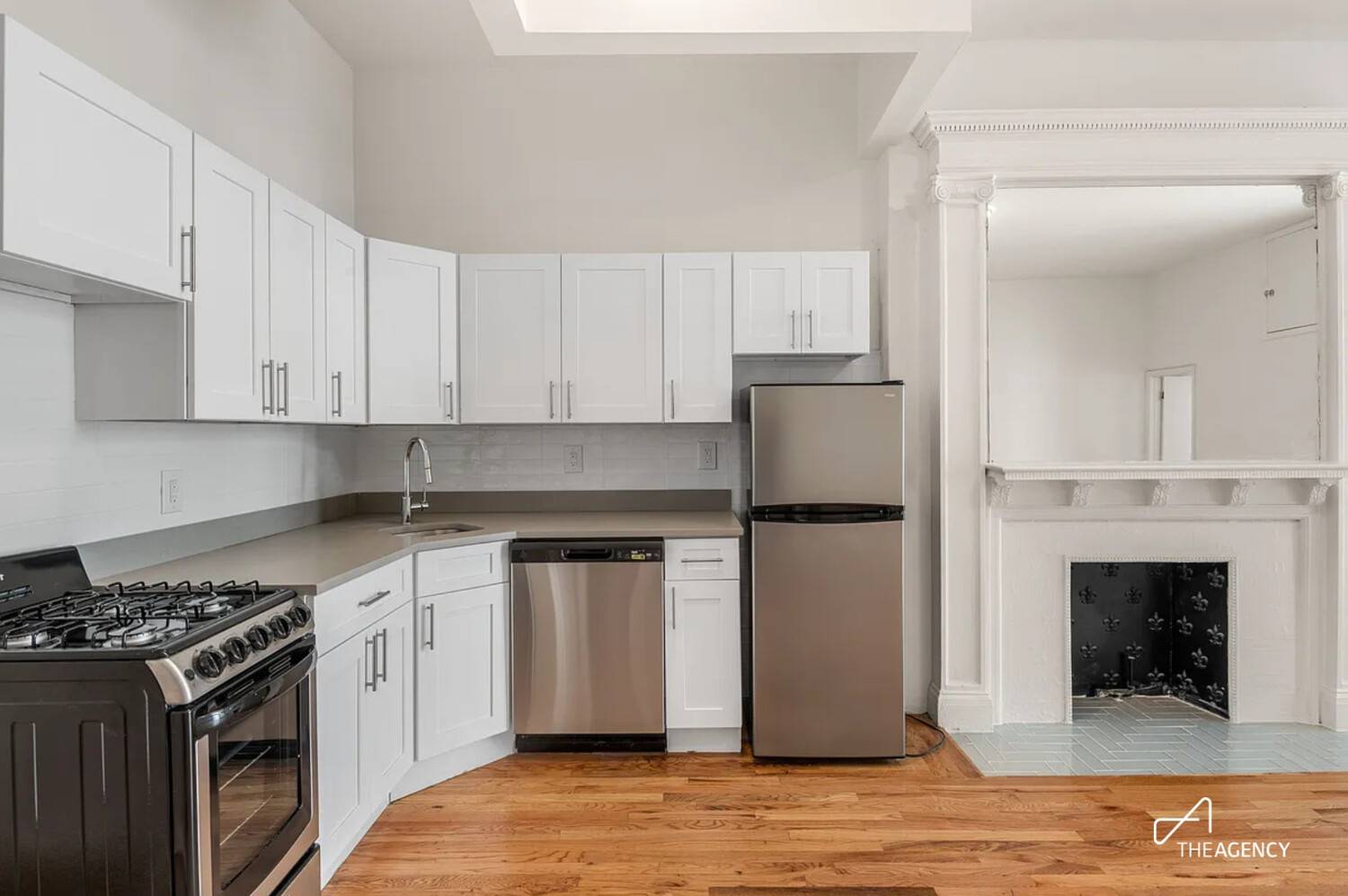 Oversized 1 Bedroom with Balcony on the Upper West Side Welcome to this spacious 1 bedroom, 1 bath residence tucked away on a quiet, tree lined block in the heart ...