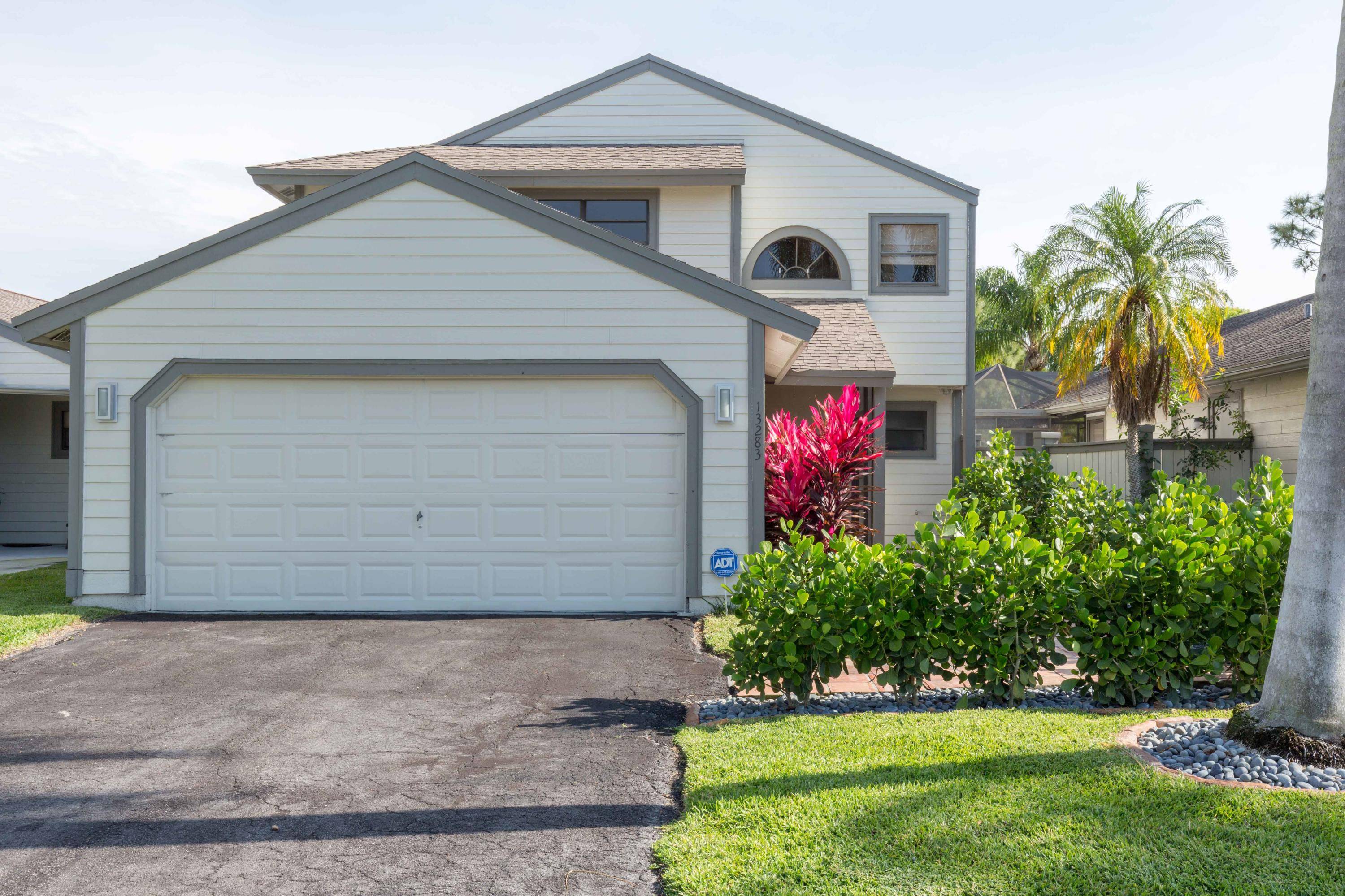 Discover this beautifully updated 3 bedroom Bedford Mews home, offering a perfect blend of style and functionality.