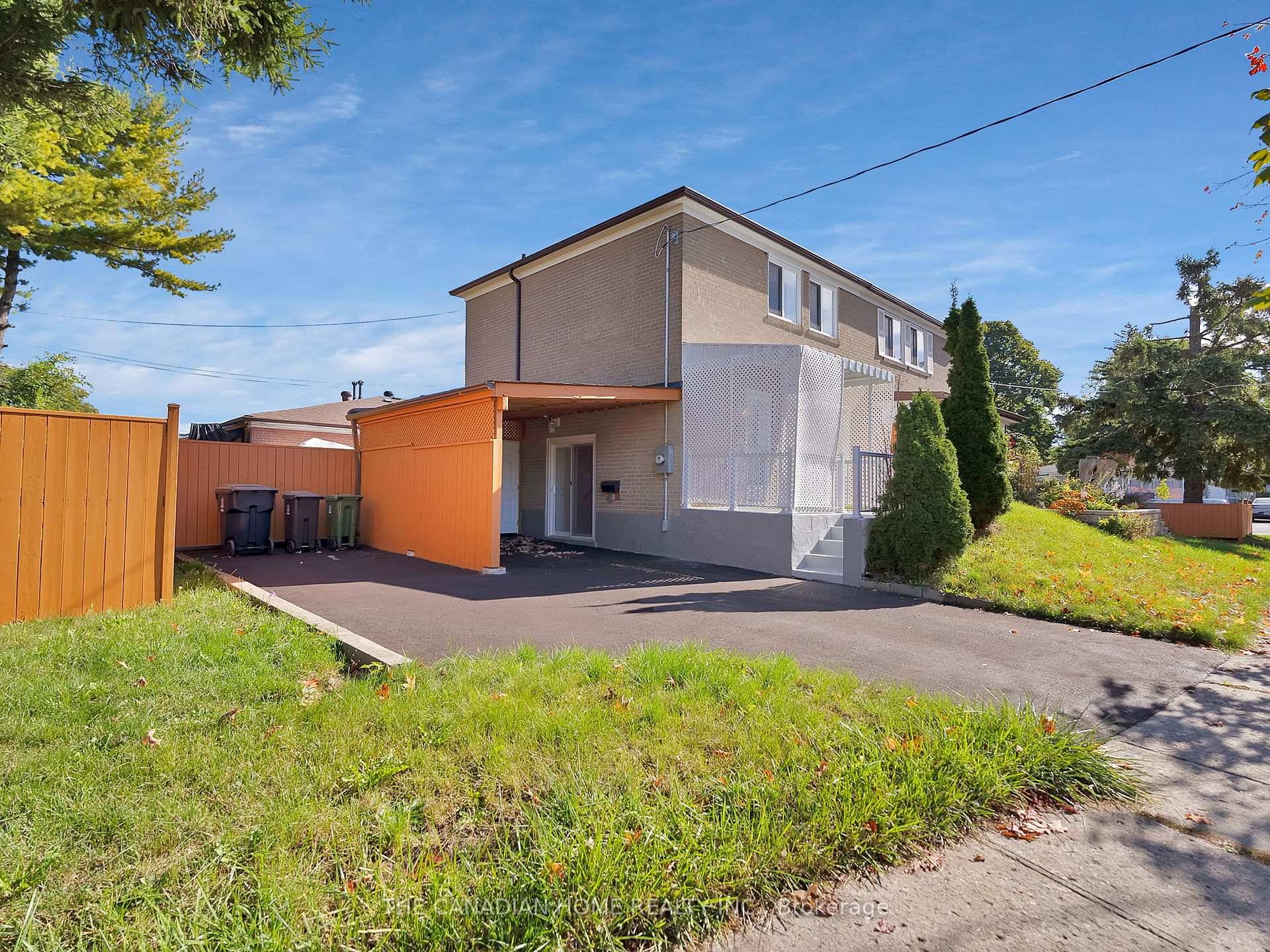 Nestled In The Tranquil, Family Oriented amp ; Curving Tree Lined Streets Of Woburn.