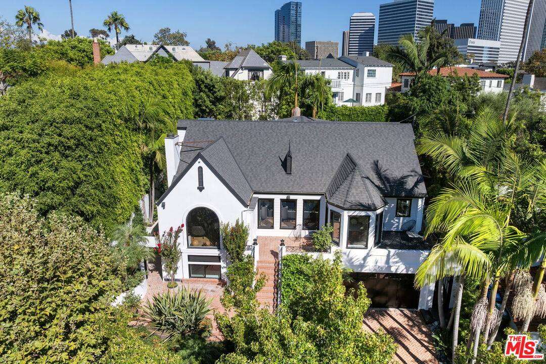 1520   Comstock Ave 5BR Westwood La