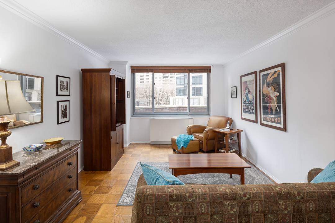 Welcome home to Residence 2A at Nevada Towers, a gracious and well proportioned deluxe one bedroom perfectly situated in the heart of the Upper West Side.