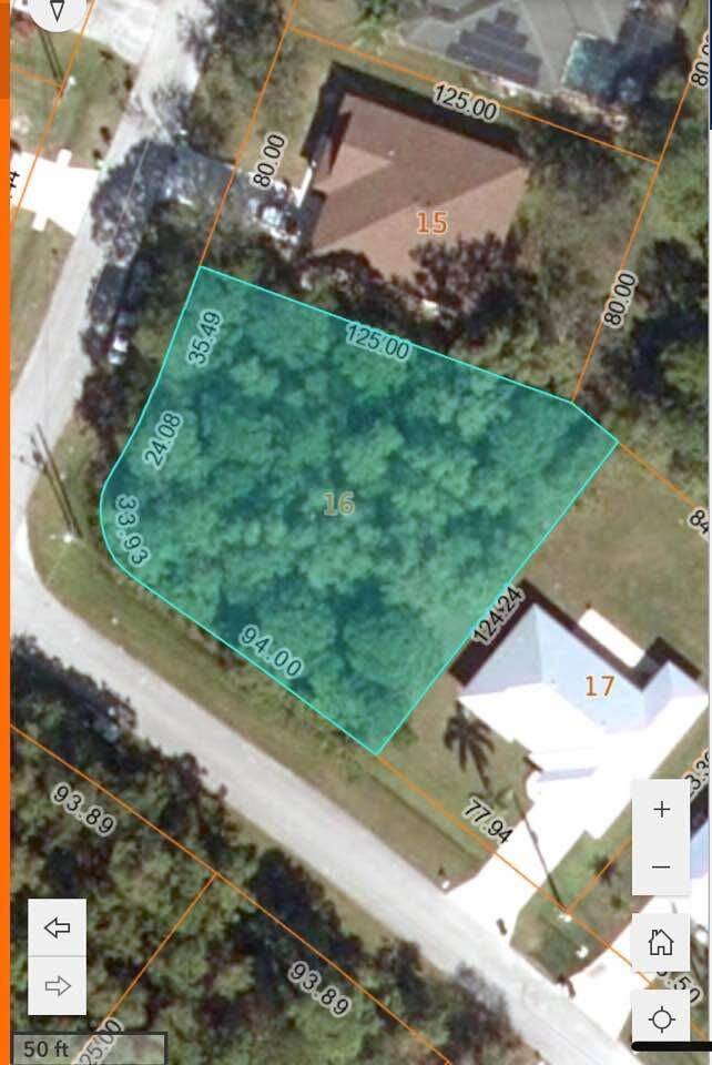 Make this your future homesite in the Torino area, corner lot.