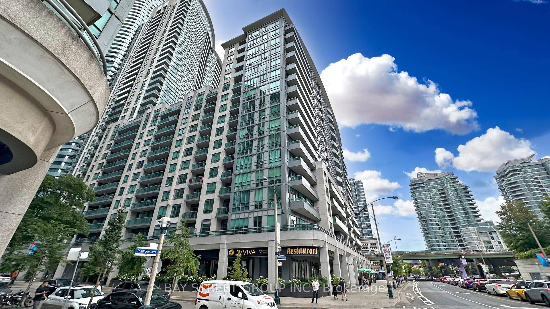 Spacious One plus Den Suite in a high demand area, Stunning Location, Upgrades Features Professional Finish By Builder, 629 Sq.