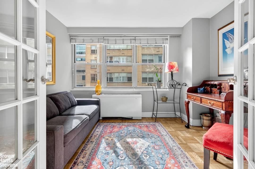 South Facing One Bedroom with Home Office Den Please note open houses are by appointment only, thank you.