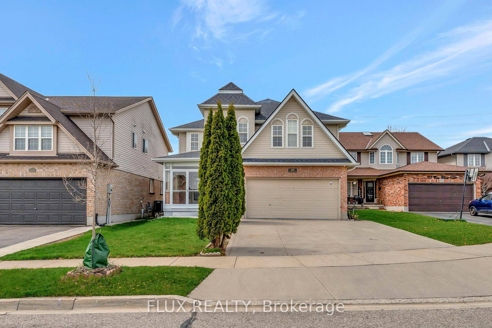 OPEN HOUSE SAT amp ; SUN 2 4 Welcome to 509 Pine Hollow, a spacious and beautifully maintained 6 bedroom, 4 bathroom home located on a quiet court in a ...