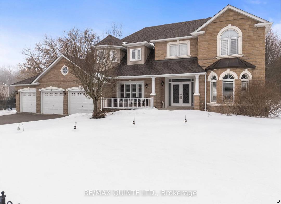 Nestled within the prestigious Ballantrae Woods community, this stunning 3, 340 sq.