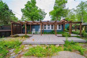Welcome to 343 Cambridge Rd W, Crystal Beach.