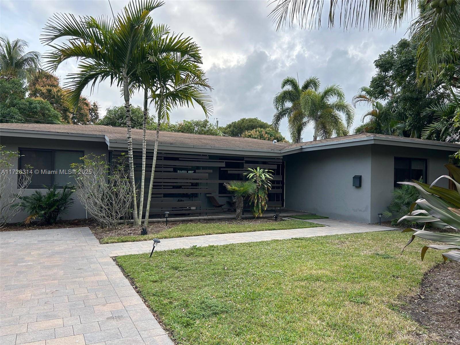 Move in ready ! This turnkey property was fully renovated in 2018 with all high end finishes, boasting three bedrooms and three full bathrooms.