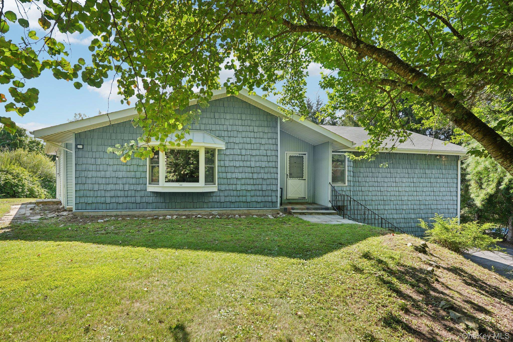 Nestled in the charming village of Pawling, this delightful house offers new owners the opportunity to create their dream home with a touch of personal flair.