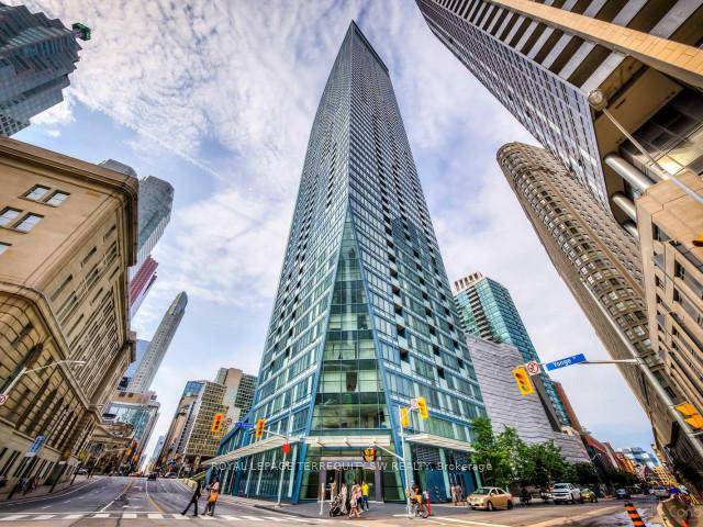 Modern, Luxurious amp ; Fully Furnished condo in heart of downtown Toronto at L Tower.