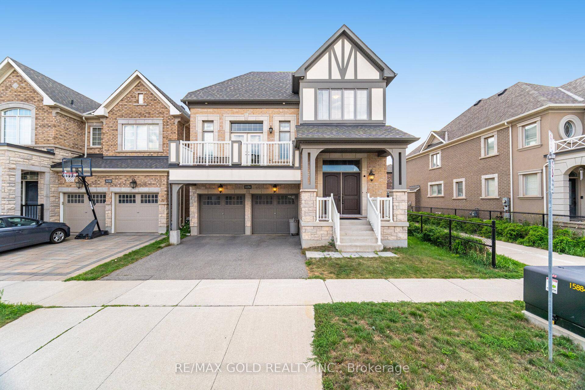 Welcome to this Exquisite Four Bedroom Executive residence, offering above 3, 000 square feet of Luxurious living space.