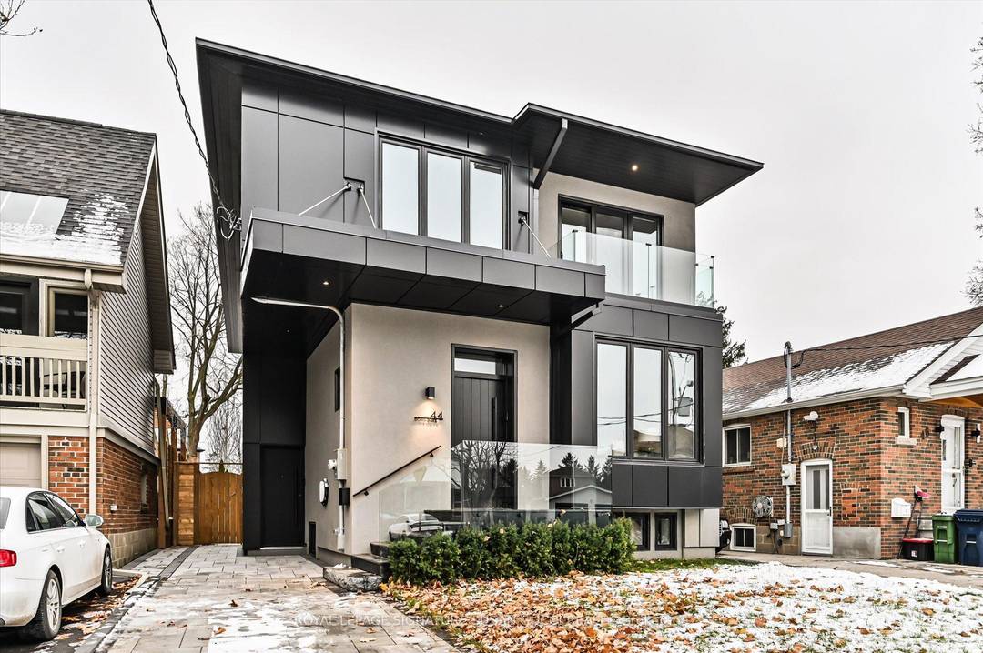 Nestled in the coveted Parkview Hill community, this 4 2 bedroom executive home is a hidden gem surrounded by lush ravine, offering tranquility and privacy with only two ways in ...