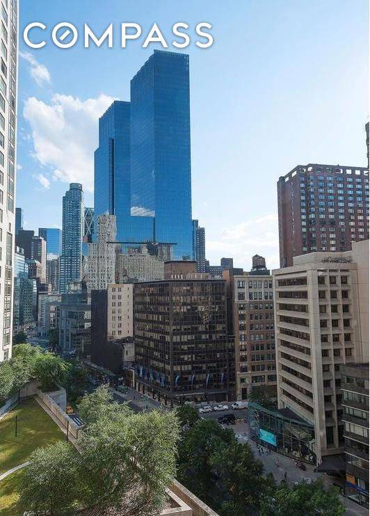 Lincoln Square Central Park West and Broadway Excellent Location !