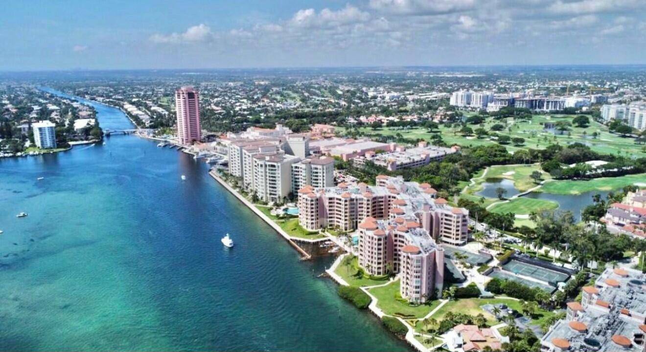 Immaculate unit in Mizner Tower !