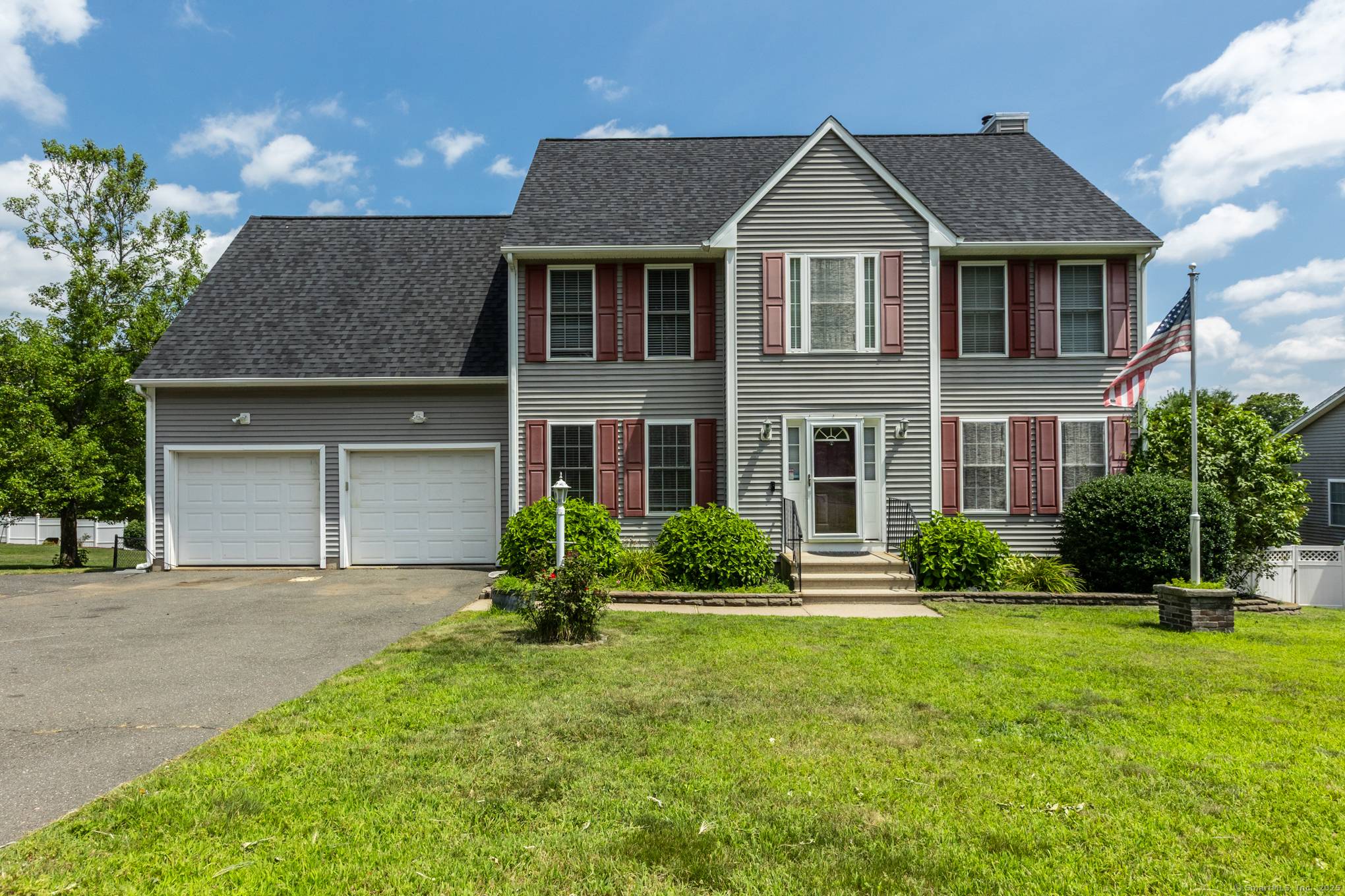 Beautiful Colonial in Sought After Chippens Hill.