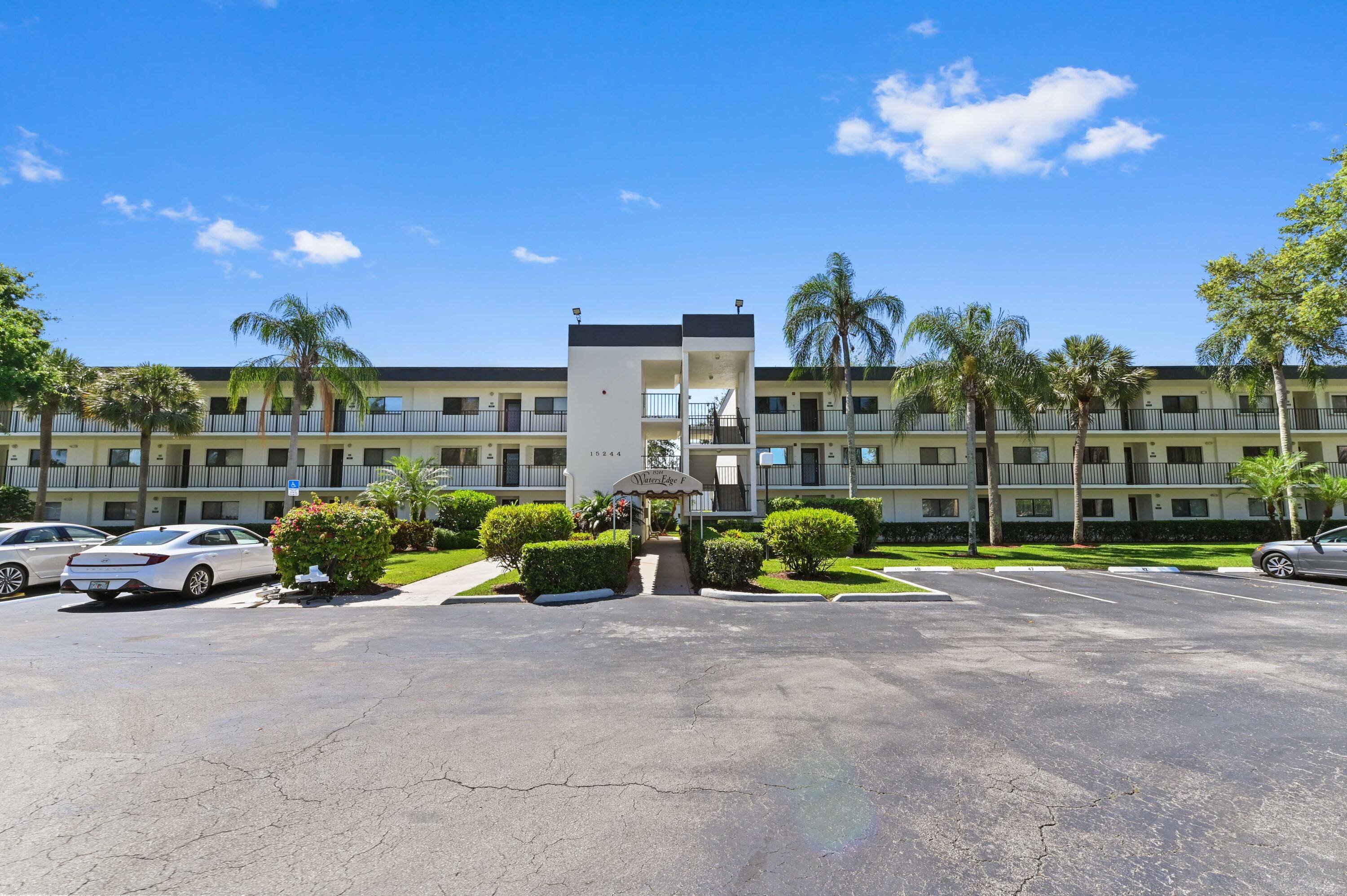Experience a fusion of convenience, comfort, and vibrancy with this captivating 2nd floor unit located at 15244 Lakes of Delray Boulevard, Delray Beach, FL.