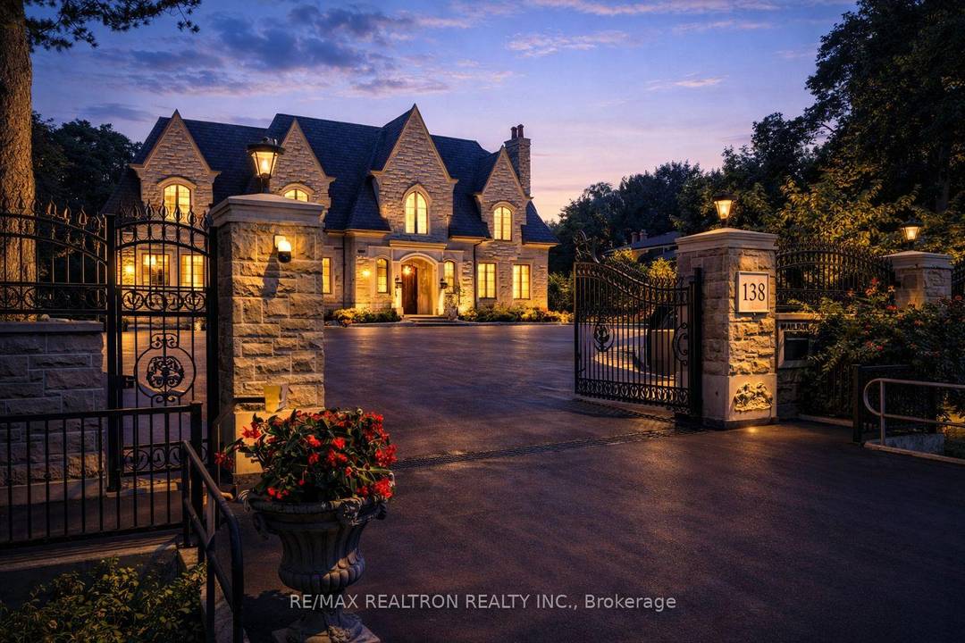 Architectural Splendour Beyond Compare !