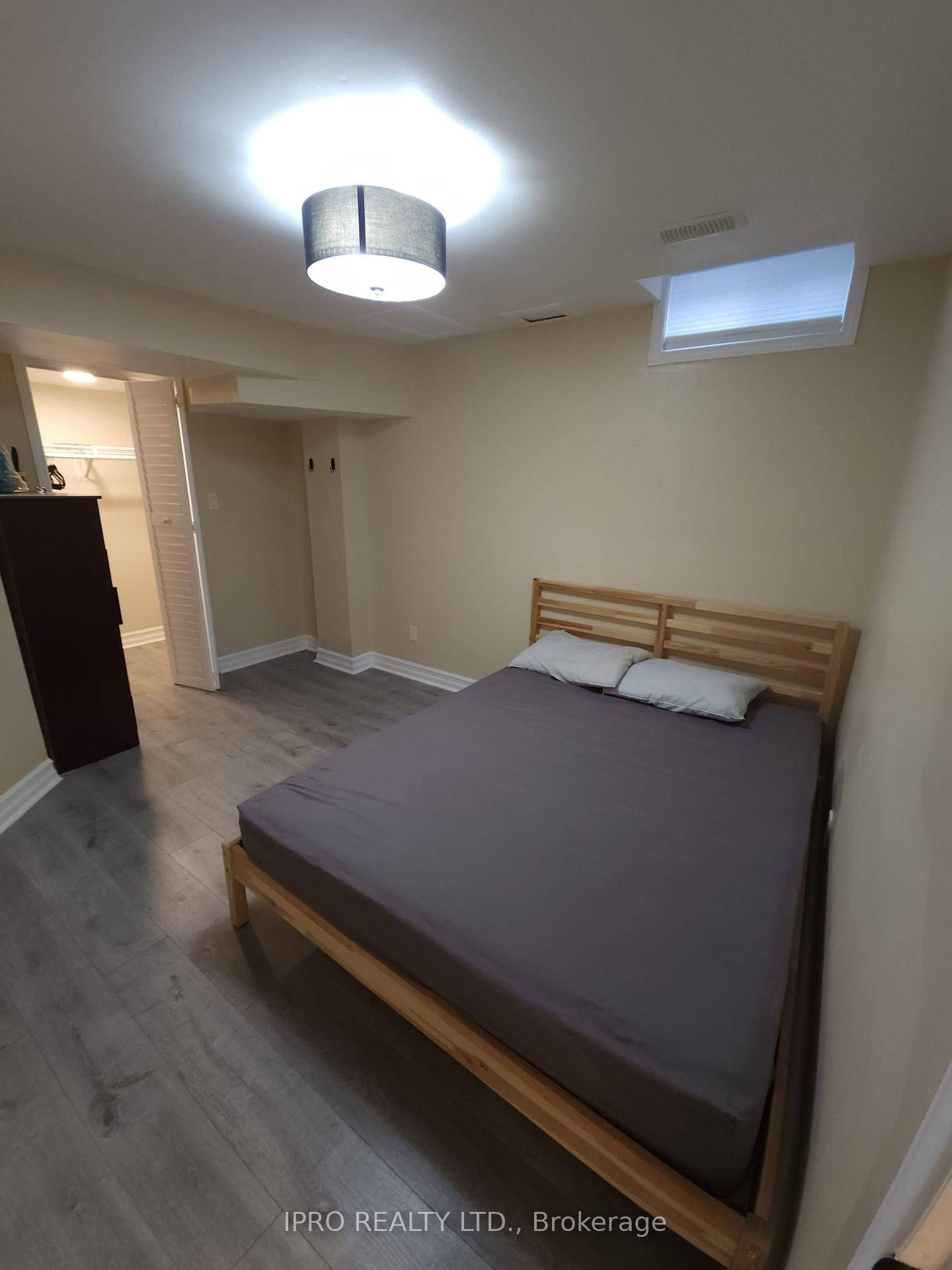 Beautiful 1 bedroom large basement apartment, bright with separate entrance and beautifully maintained.