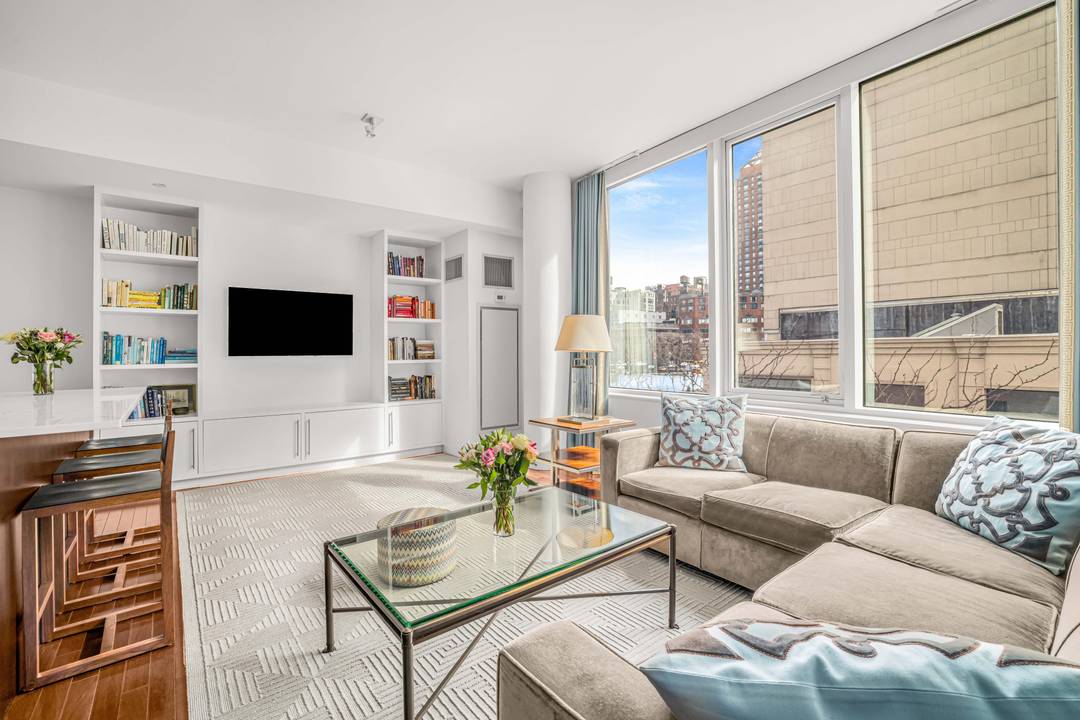 Introducing the ONLY one bedroom residence at 8 Union Square South an exquisitely refined, move in ready condominium offering unmatched value in one of downtown s most coveted locations on ...