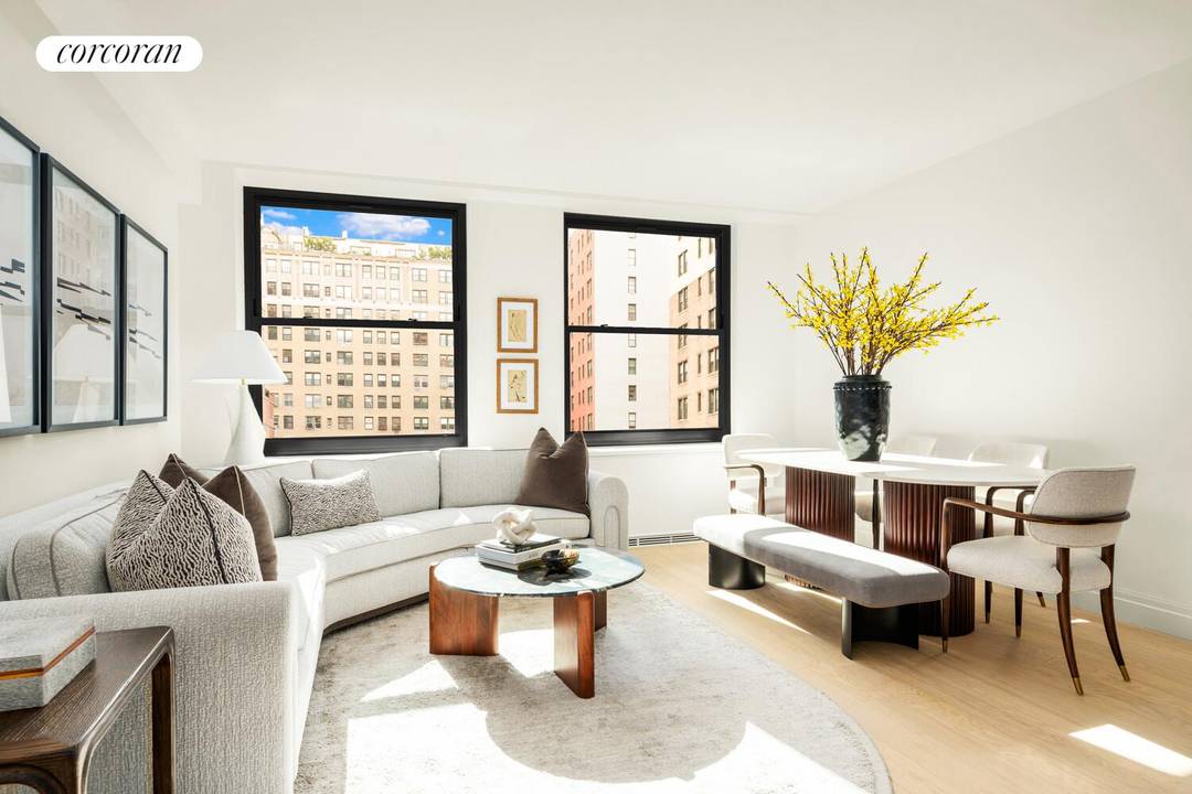 Designed by renowned architect and designer Thomas Juul Hansen, Residence 5M is a three bedroom, three bathroom with double exposure to the south over Pomander Walk and to the north ...