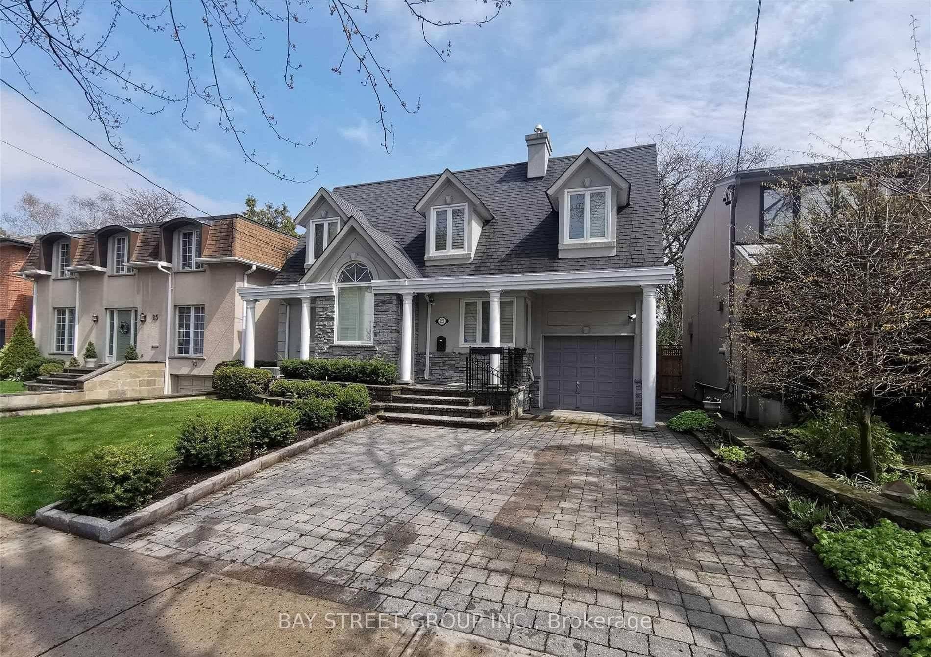 Stunning 3 Plus Bedroom At Governor's Bridge Home.