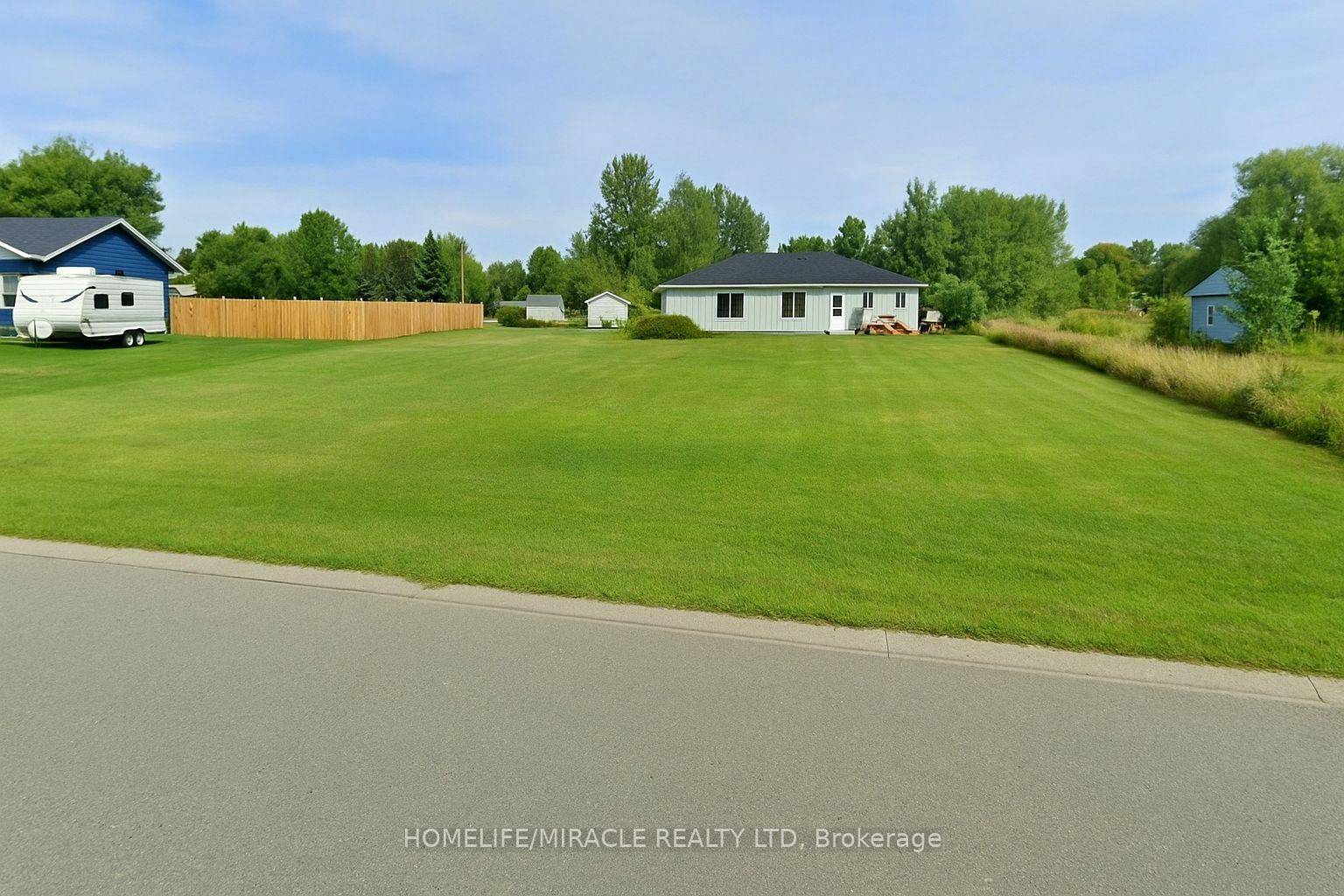 Prime Building Lot Available in Port Albert Build Your Dream Home !