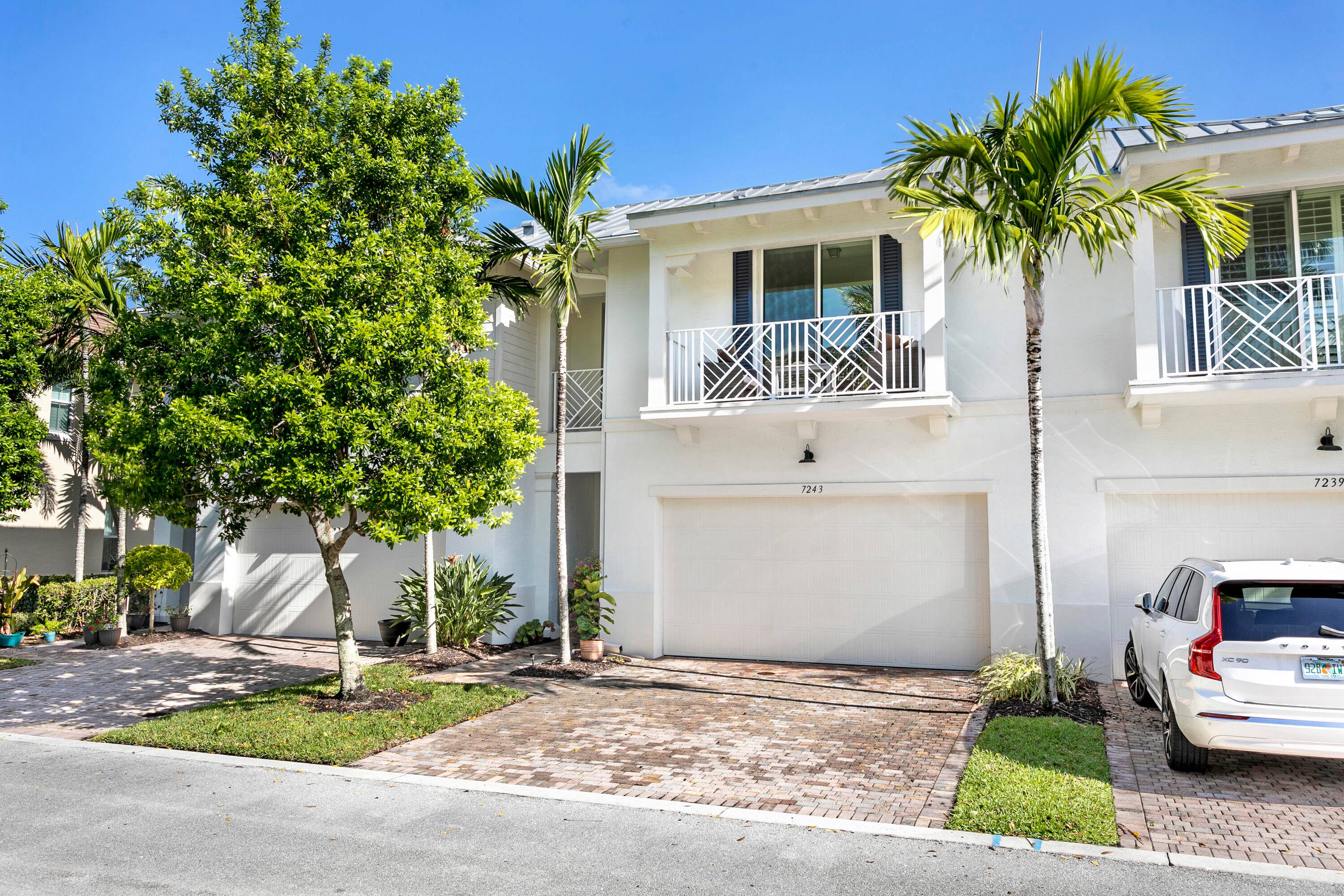 The best location with wide preserve view and no rear neighbors.
