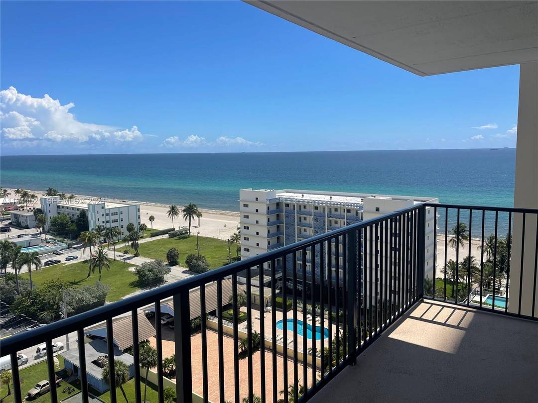 Totally renovated oceanfront spacious and open concept condo with lots of natural light.