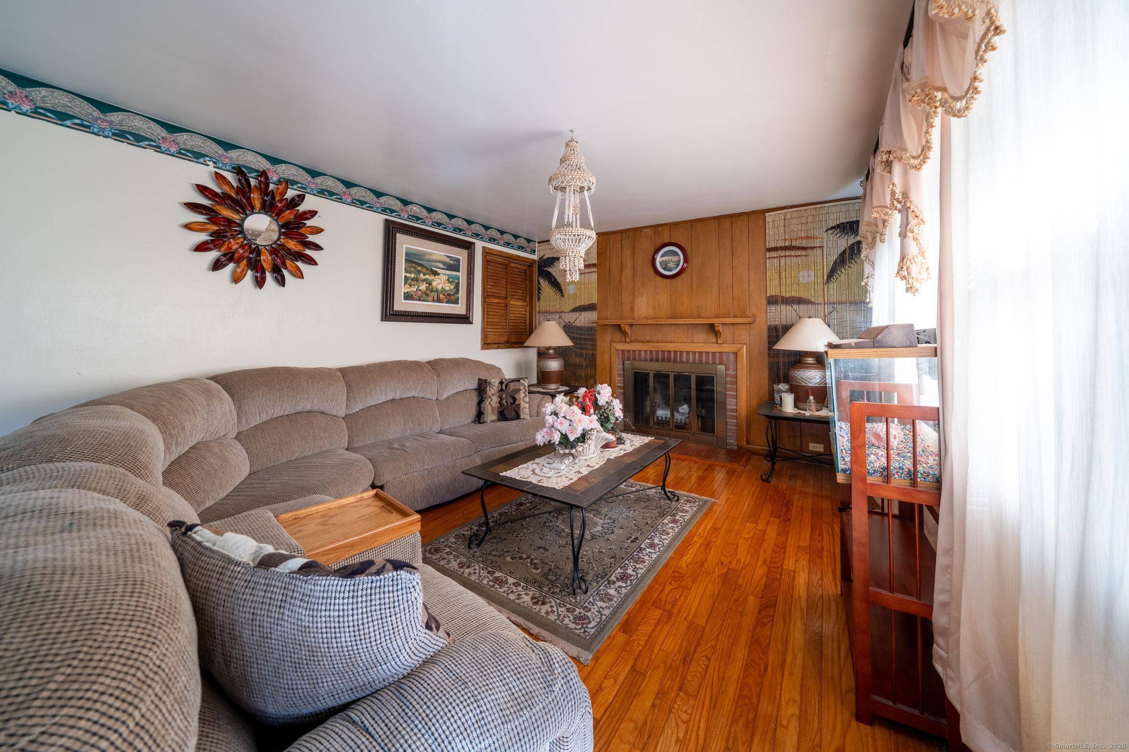 Welcome to your dream home in the heart of Stratford's desirable Stonybrook neighborhood !