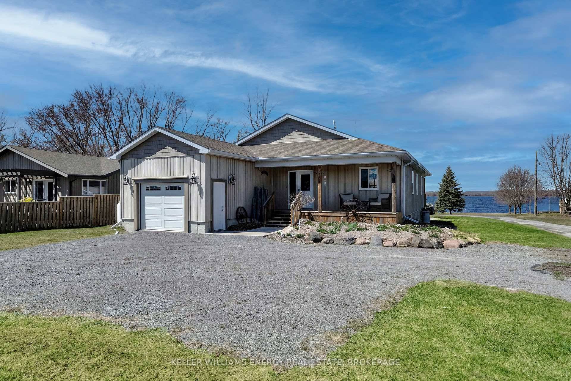 Fall in Love with this turn key Prince Edward County Gem !