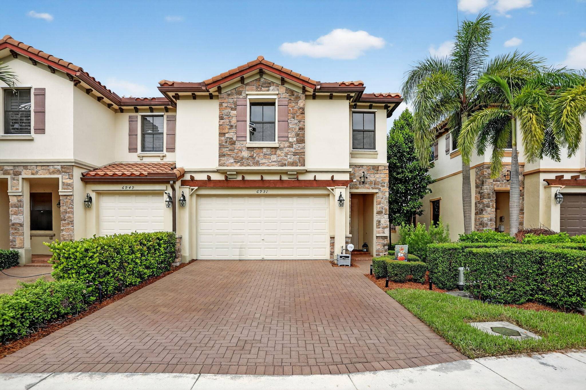 Spacious inviting, this townhome built in 2017 offers the perfect combination of style, comfort, functionality.
