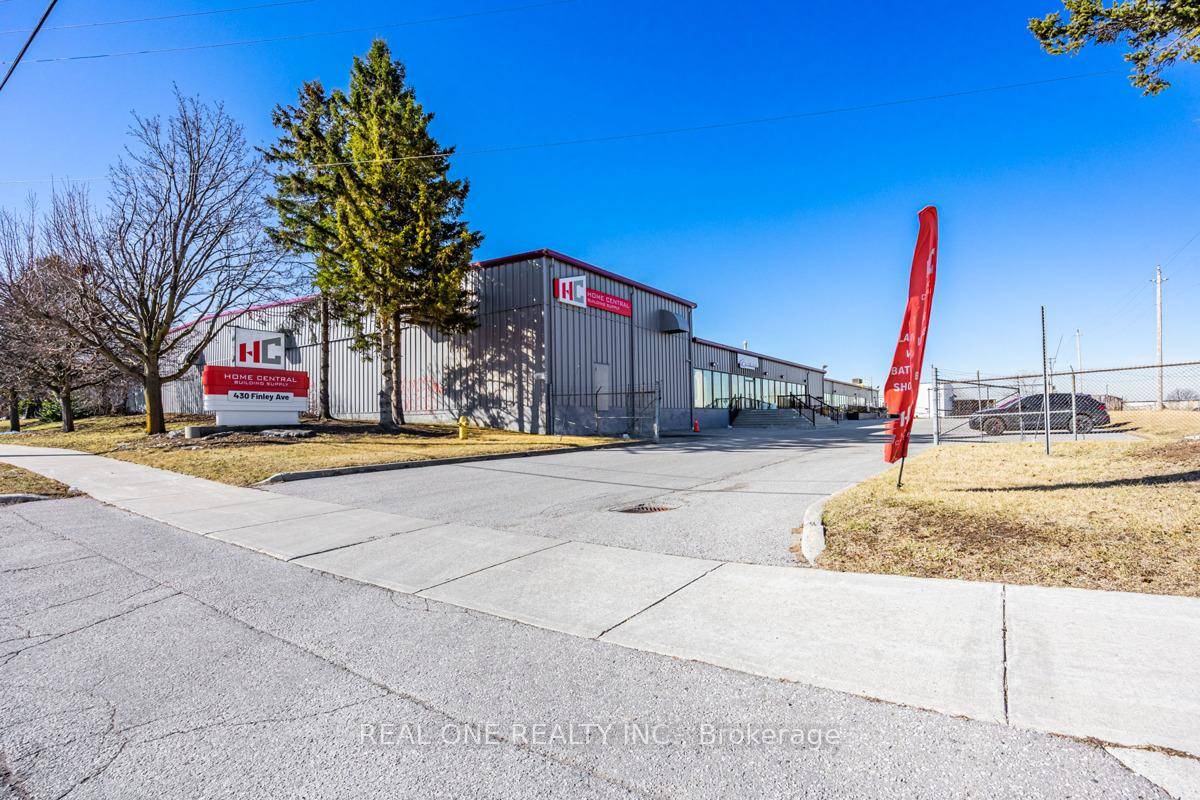 Exceptional low cost industrial leasing opportunity.