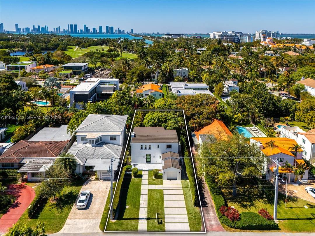Experience Miami Beach from this remodeled home located few blocks to the golf course, new Bayshore Park and Tennis Center, Miami Beach Convention Center, and all dining and entertaining in ...