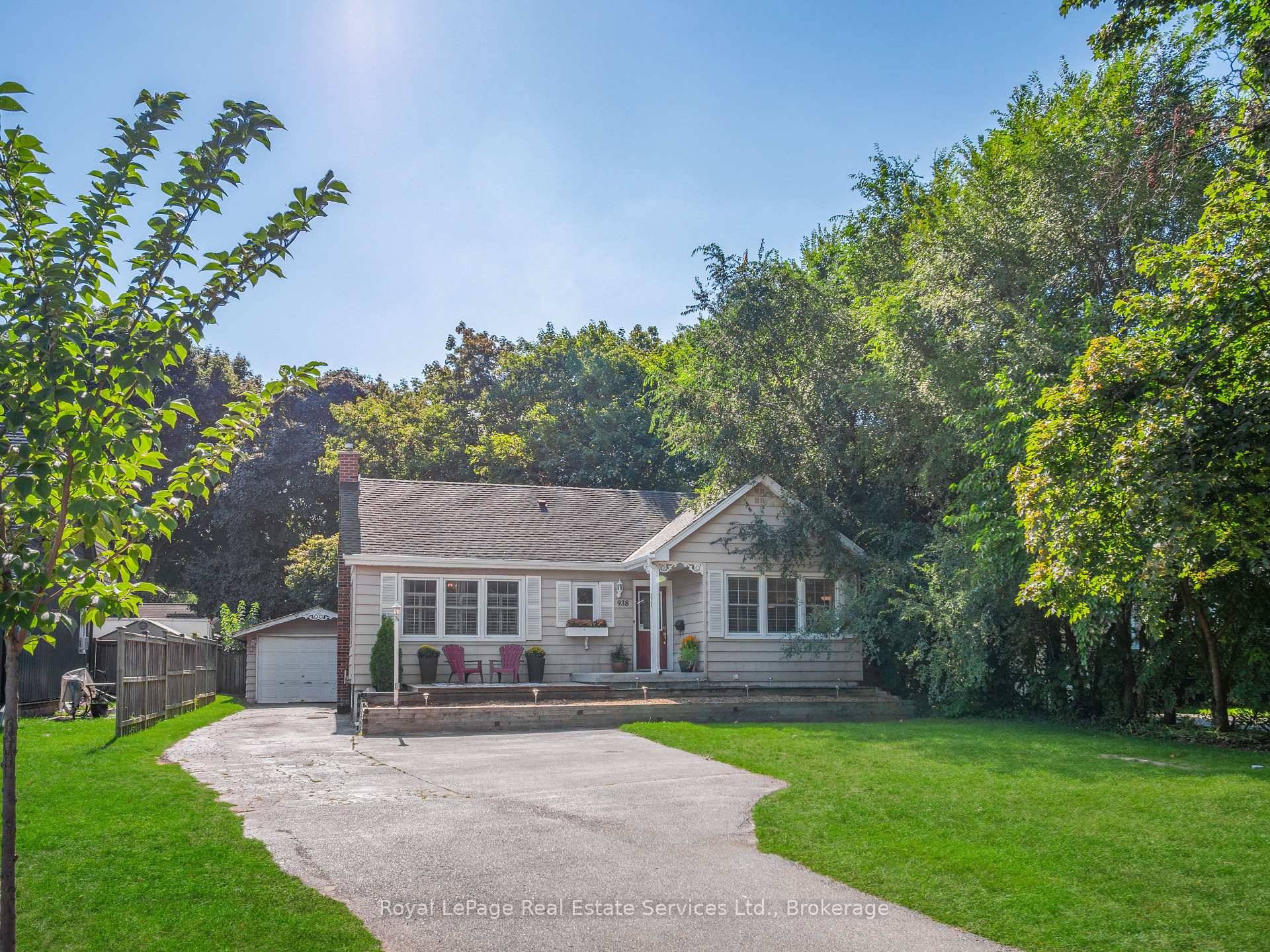 Nestled on an expansive 60x175 ft lot, this delightful bungalow combines space, privacy, and versatility in a coveted Aldershot location, La Salle.