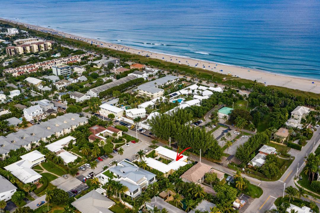 Prime Location Your Perfect Vacation Awaits !