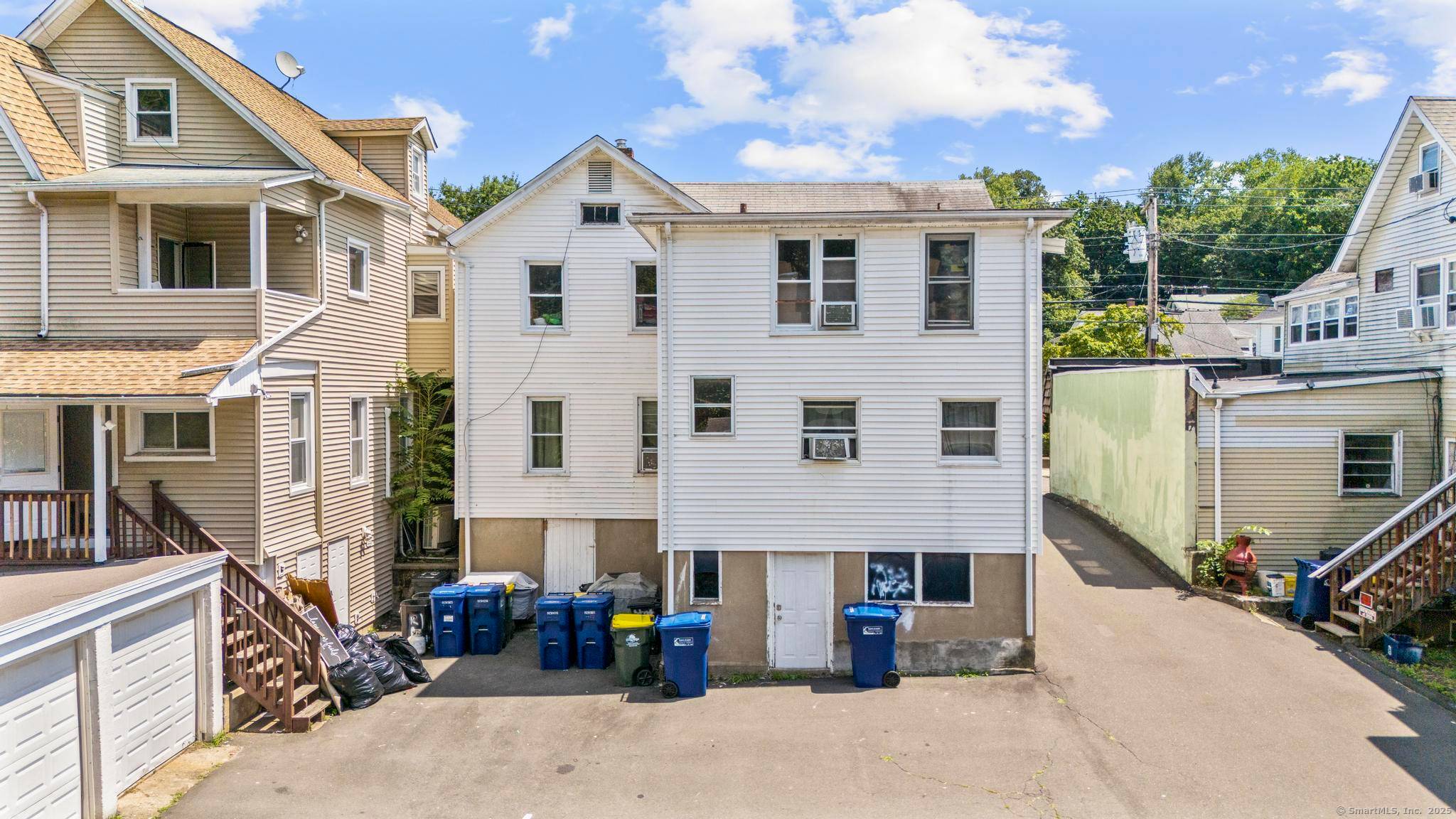 Duplex Multi Family Home in Ansonia Ideal Investment Opportunity !