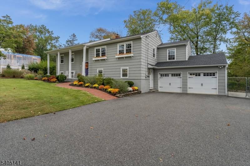 Welcome to your dream home !